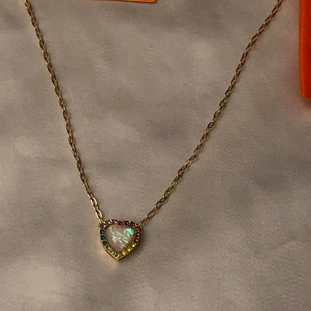 Kurt Geiger London Gold Tone Opal Heart Rainbow Crystal Pendant Necklace NWT - Picture 3 of 14
